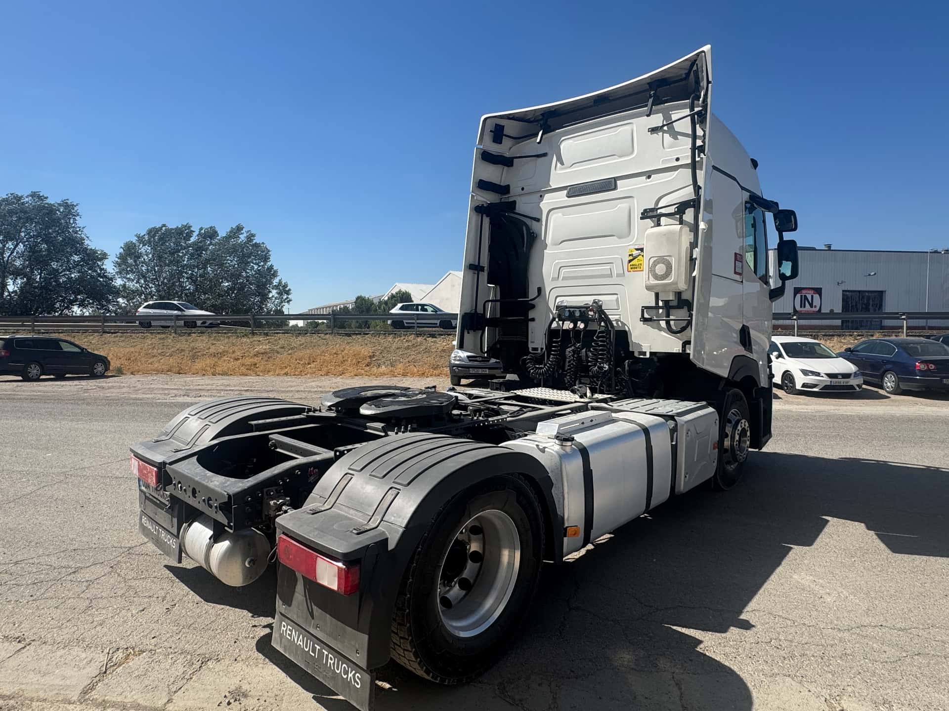 Cabeza tractora Renault T 520 2023 de ocasión — vista 5